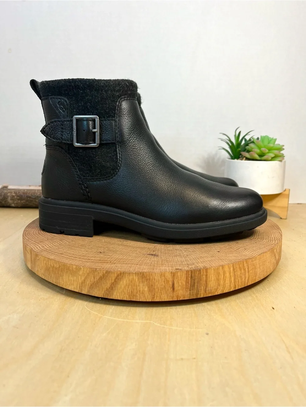 UGG Women's Harrison Moto boots in black leather size 7